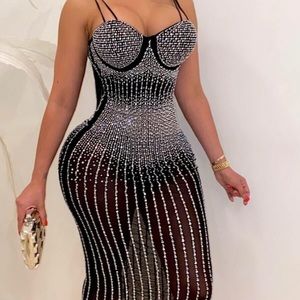 I am selling clothes, shoes